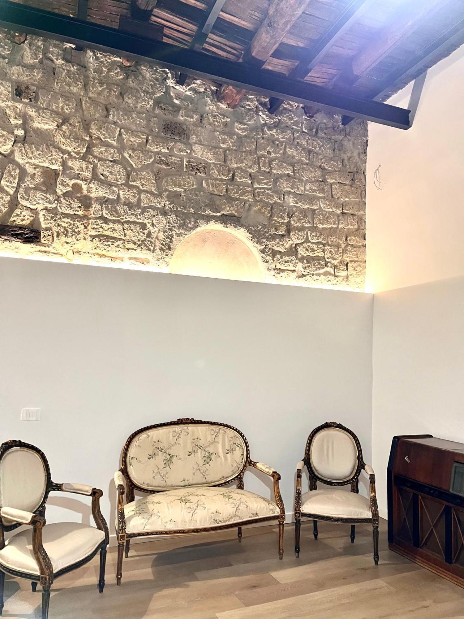 La Casa Di Nelly Boutique Apartment Napoli Exterior photo